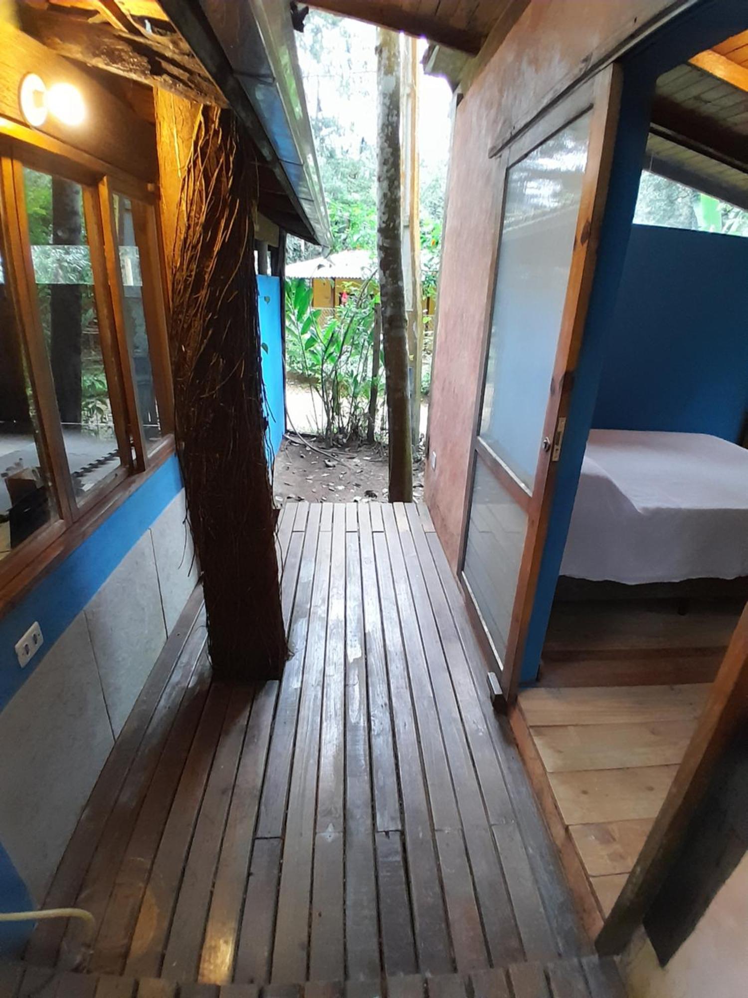Sitio Das Bromelias Cachoeira Do Tombador อูบาตูบา ภายนอก รูปภาพ